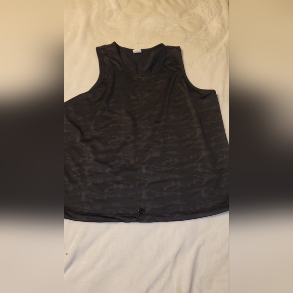 Black Camouflage Drawstring Sleeveless Dry Fit Top XXL - Picture 1 of 3